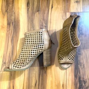 Report Ronda High Heel - Womens Size 7